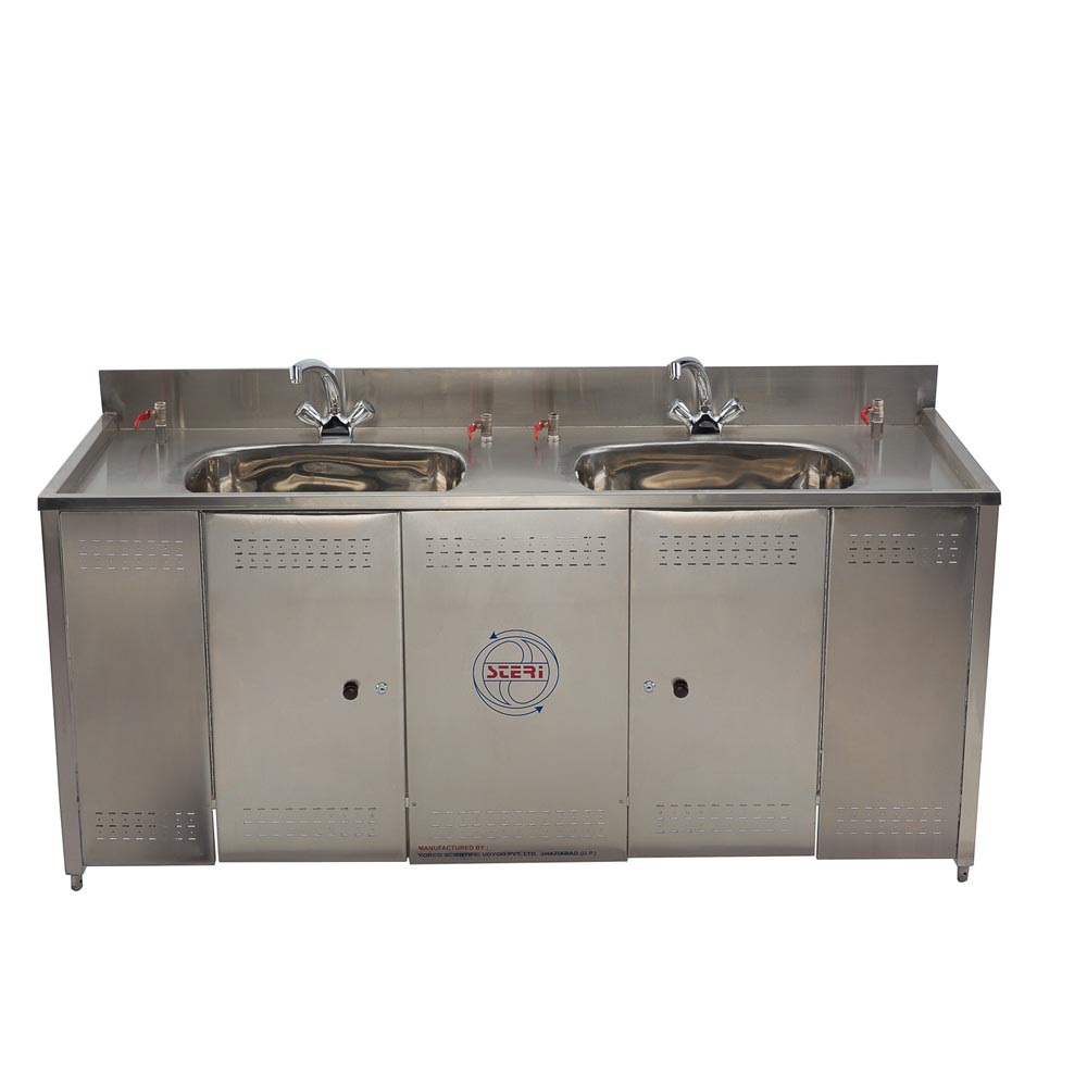 worktable-with-washing-sink